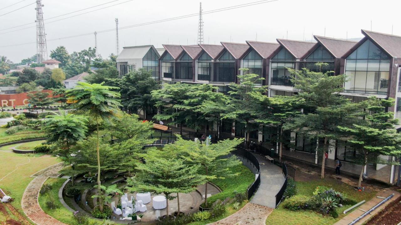 Stay G Royal Sentul Park By Grandhika Kedungmanggu エクステリア 写真